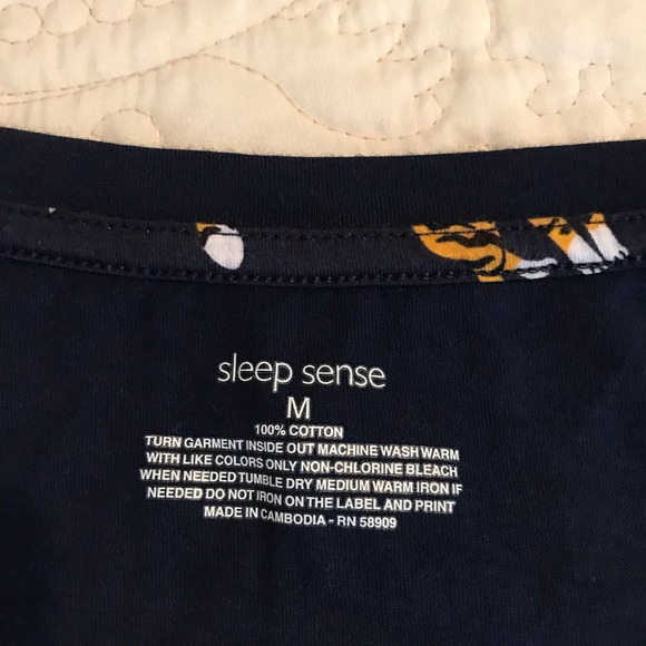 Navy Blue Short Sleeve Sleep Sense Tee Go Get'em Tiger Size M NWT - Picture 4 of 6
